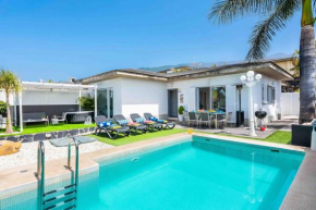 Holiday Home Sara de lujo Piscina privada climatizada